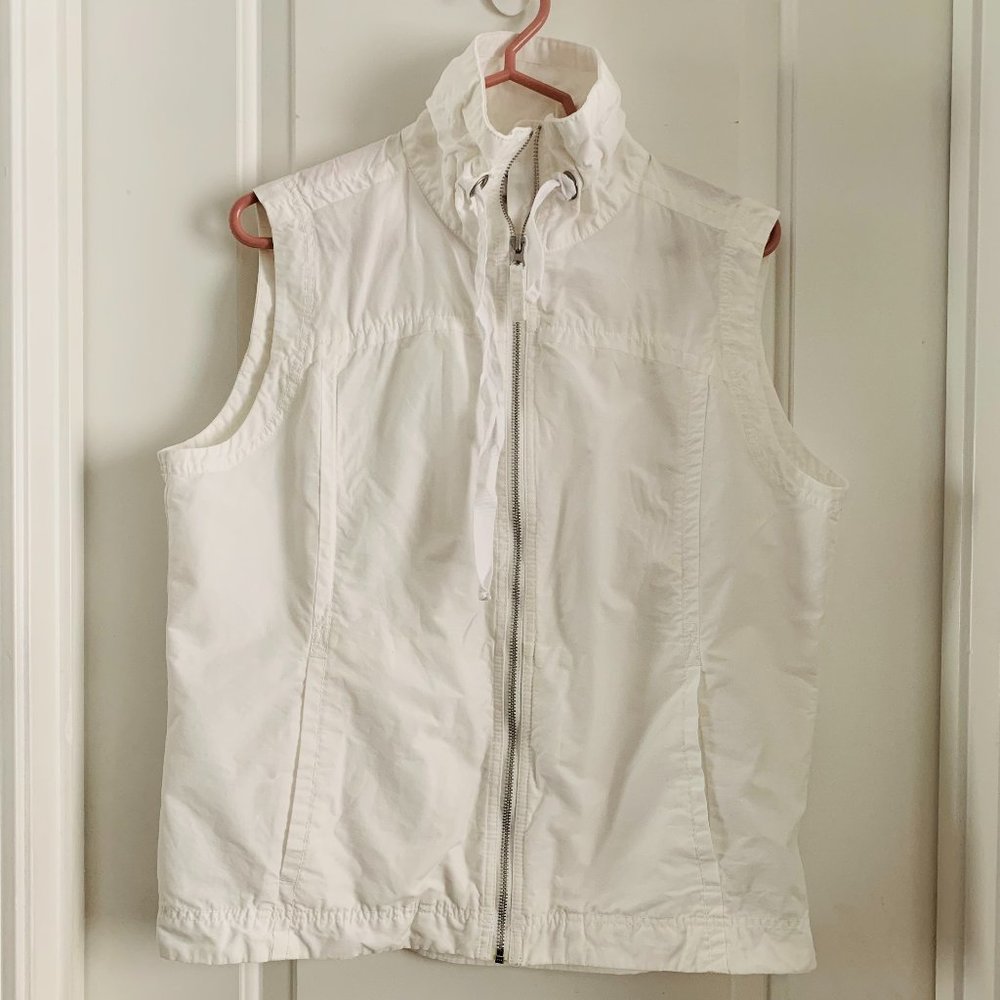 Columbia White Light weight Vest